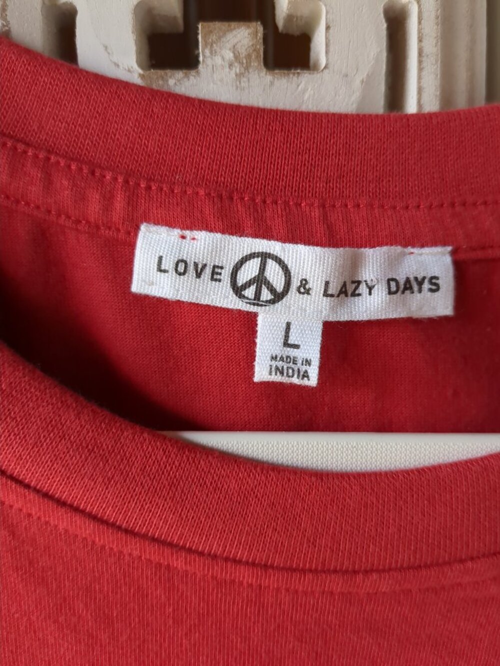 Love Peace & Lazy Days - Picture 2 of 12